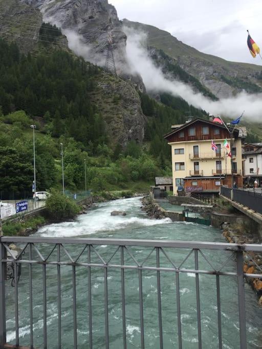 Appartamento Ampio Giardino Adiacente Piste Sci 4/6 Posti Letto La Thuile Exterior foto